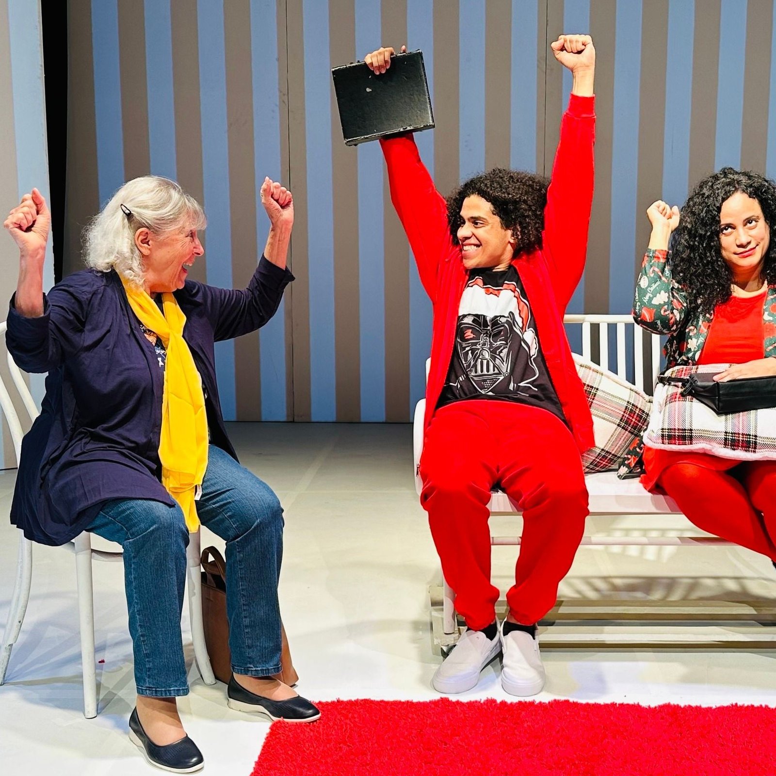 O Christmas Tree makes triumphant world premiere as a new holiday play