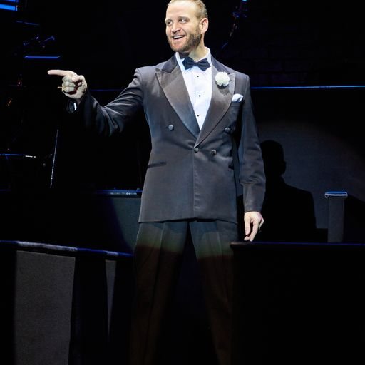 ‘Chicago’ remains entertaining and terribly timely