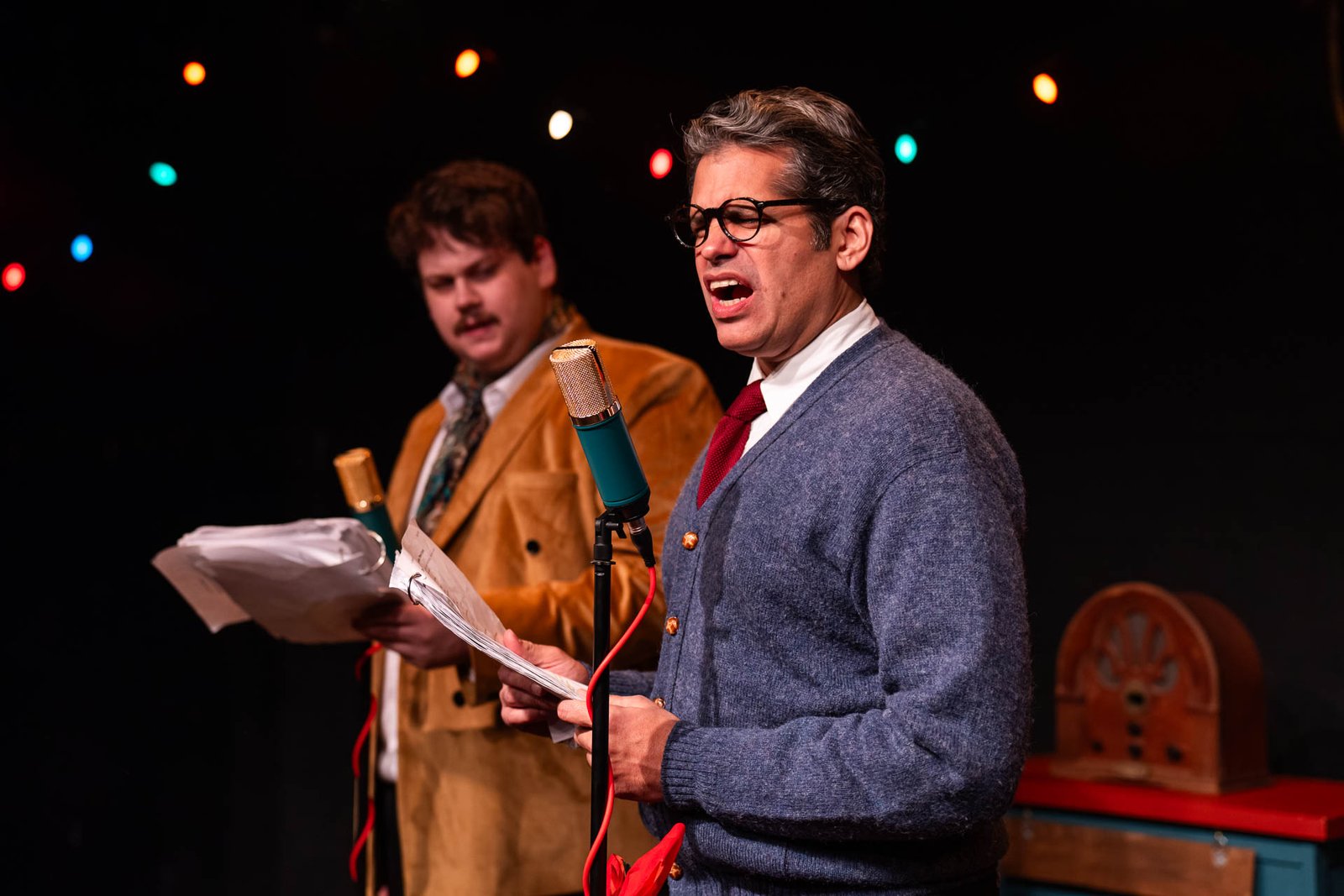 Modern version of ‘A Christmas Carol’ shines at New City Players