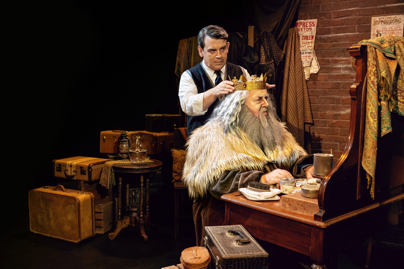‘The Dresser,’ a human story offering a peak backstage, to open at Palm Beach Dramaworks